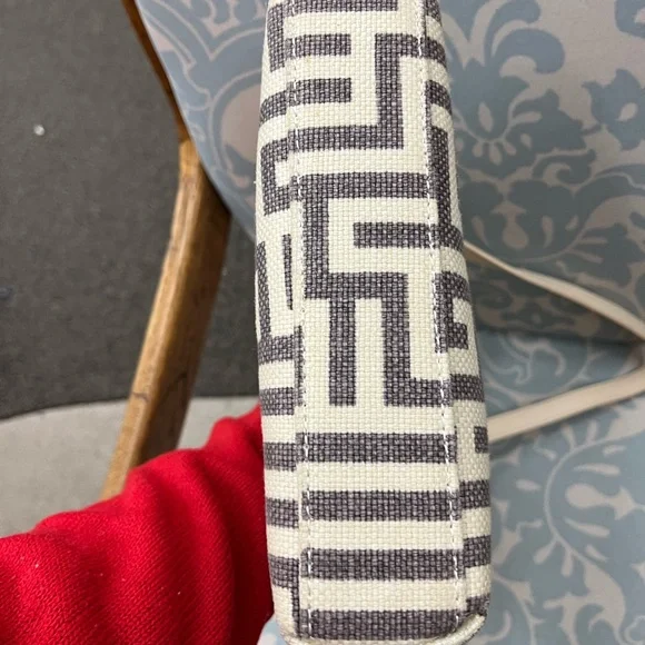 Spartina 449 NWOT crossbody purse - Picture 7 of 7